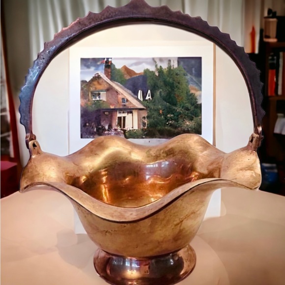 Adorable Brass Look Footed Basket w/Handle - Picture 7 of 11